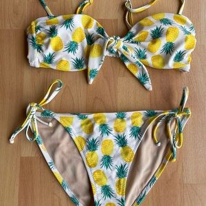 2 piece pineapple bikini. XS from Old Navy